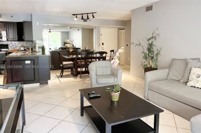 Comprar apartamento en The Yacht Club at Aventura 8305
