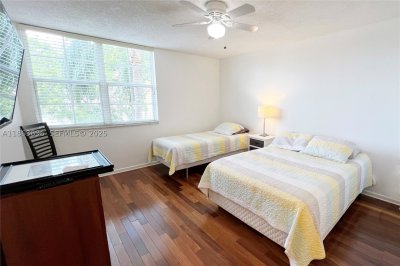 Comprar apartamento en The Yacht Club at Aventura 8305