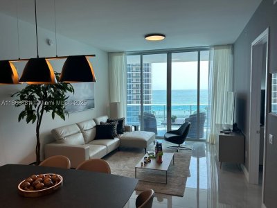 Alquiler de apartamento en Aurora 804