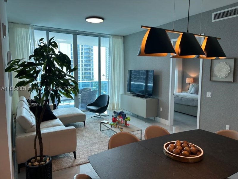 Alquiler de apartamento en Aurora 804