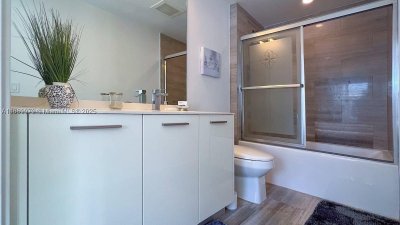 Comprar apartamento no Brickell House Condo 3007