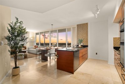 Aluguel de apartamento no Beach Club Two 2306
