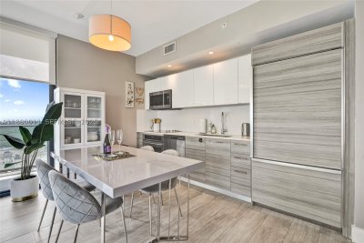 Aluguel de apartamento no Hyde Midtown 1601