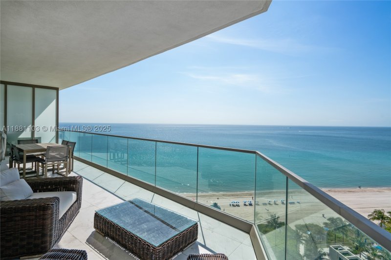 Condo for sale at Residences by Armani / Casa 1104