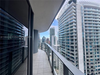 Comprar apartamento en Brickell Flatiron 3302