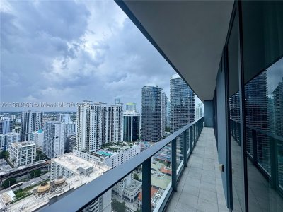Comprar apartamento en Brickell Flatiron 3302