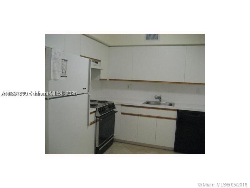 Condo for sale at Mystic Pointe 600 2103