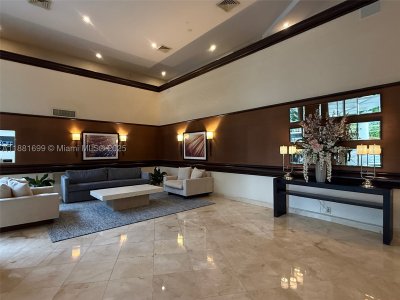 Mystic Pointe 600 Apt #2103