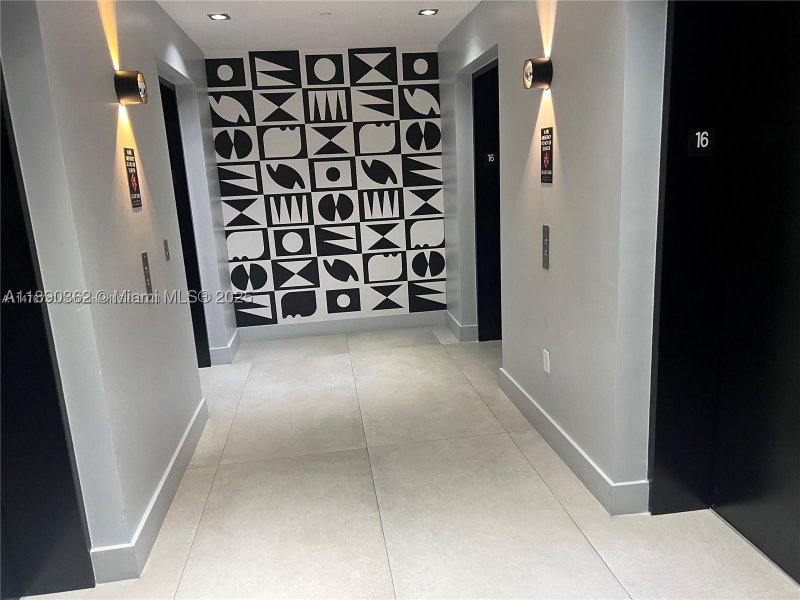 Condo for sale at Hyde Midtown 1610