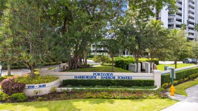 Comprar apartamento en Harbor Tower at Waterways 1004