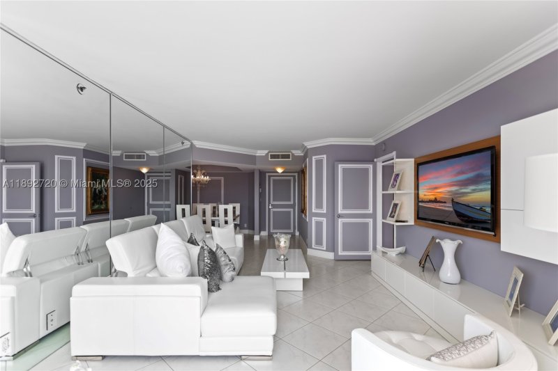 Condo for sale at Harbor Tower at Waterways 1004
