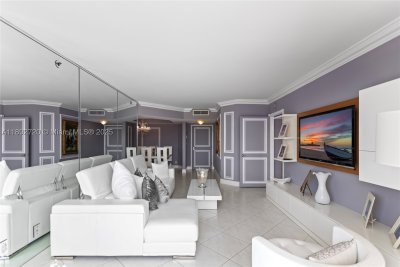 Comprar apartamento en Harbor Tower at Waterways 1004