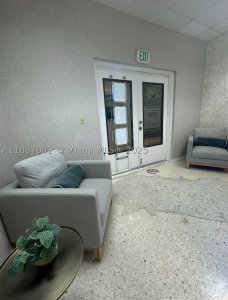 Comprar apartamento no Ocean Reserve CU-6
