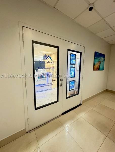 Comprar apartamento no Ocean Reserve CU-6