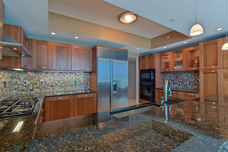Property photo # 8