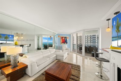 Comprar apartamento no Green Diamond Condo 1708