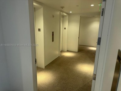 Comprar apartamento no Ten Museum Park 1106