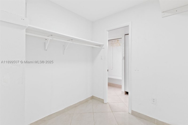 Comprar apartamento en Del Prado South Tower 1003