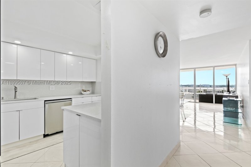 Comprar apartamento en Del Prado South Tower 1003