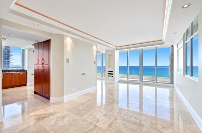 Comprar apartamento no Ritz Carlton Residences Fort Lauderdale Beach 1801 / 1808