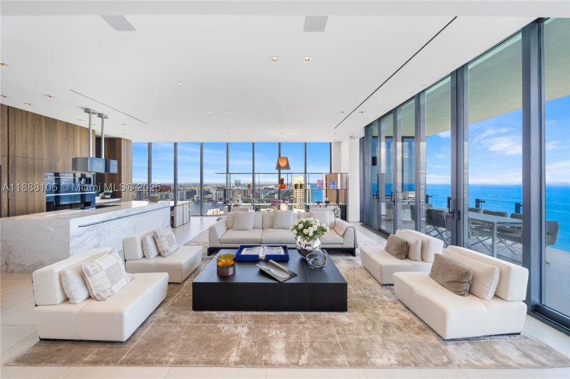 Condo for sale at Muse Sunny Isles Beach LPH-1