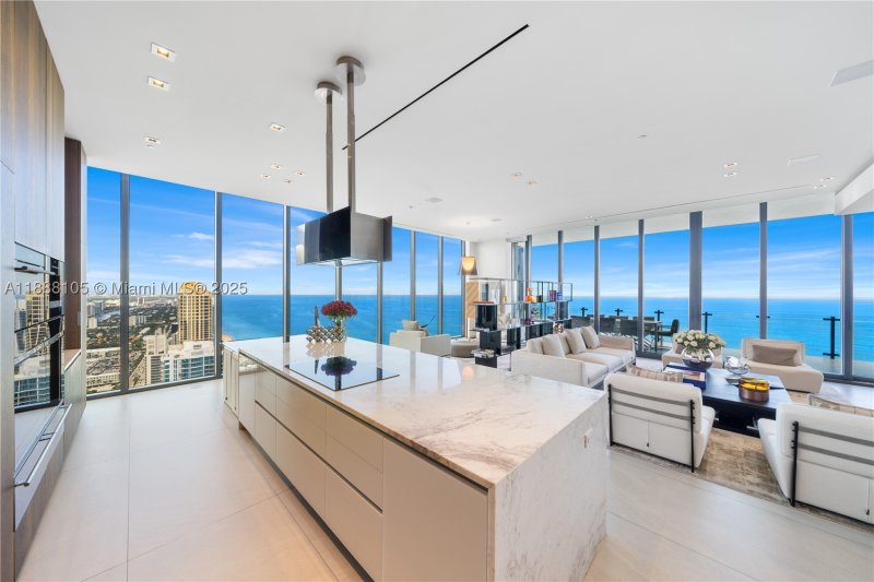 Condo for sale at Muse Sunny Isles Beach LPH-1