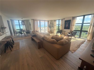 Alquiler de apartamento en Towers of Key Biscayne D608