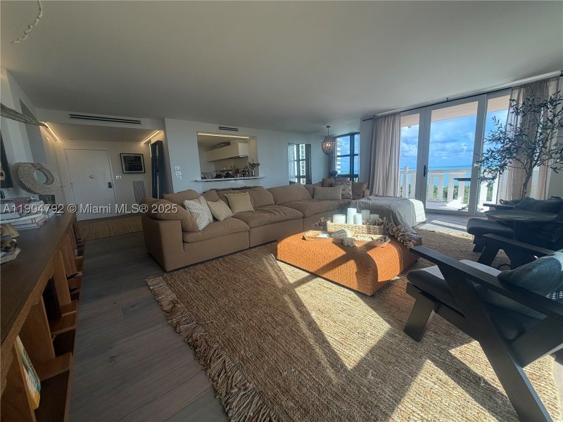 Alquiler de apartamento en Towers of Key Biscayne D608