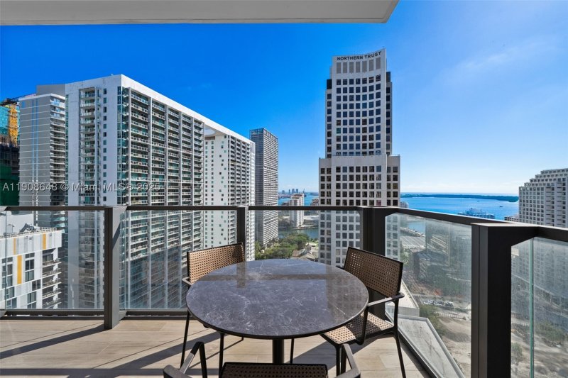 Comprar apartamento en Brickell City Centre Reach 2505
