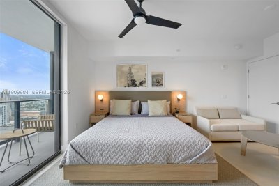 Comprar apartamento en Natiivo Gale Miami Hotel & Residences 3706