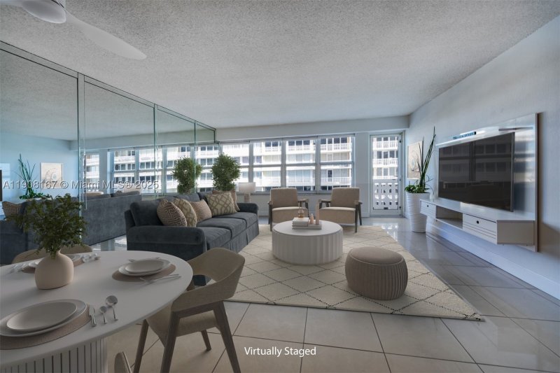 Condo for sale at Ocean Summit 815