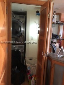 Comprar apartamento no West Bay Plaza 405
