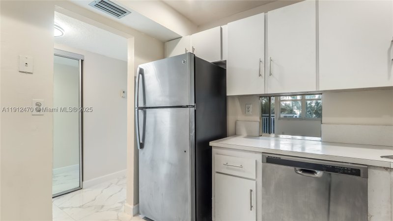 Condo for sale at Bayview Towers A207