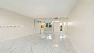 Comprar apartamento en Bayview Towers A207