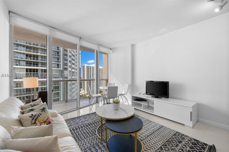 Comprar apartamento en Icon Brickell Tower II 2206