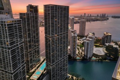 Comprar apartamento en Icon Brickell Tower II 2206