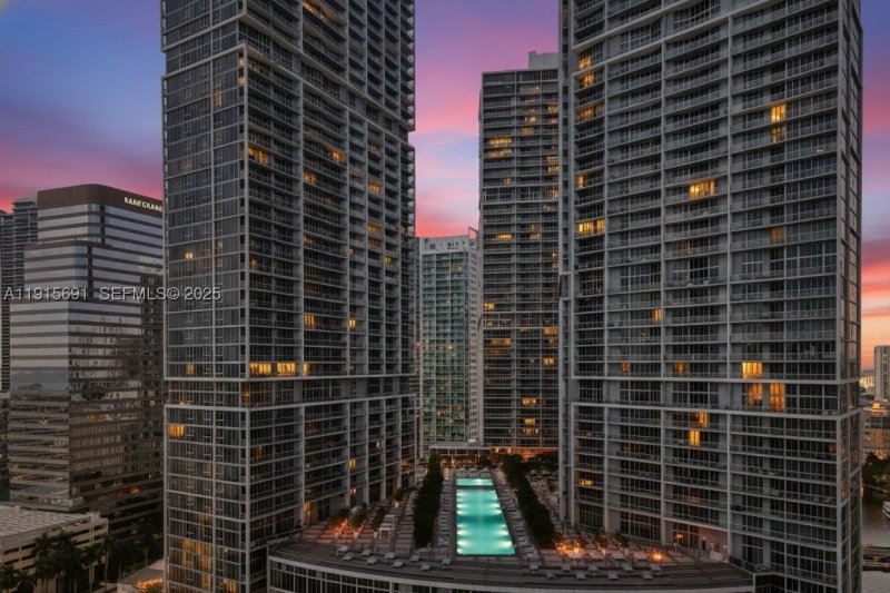 Comprar apartamento en Icon Brickell Tower II 2206