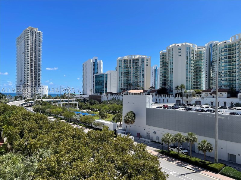 Condo for sale at Plaza of the Americas 716