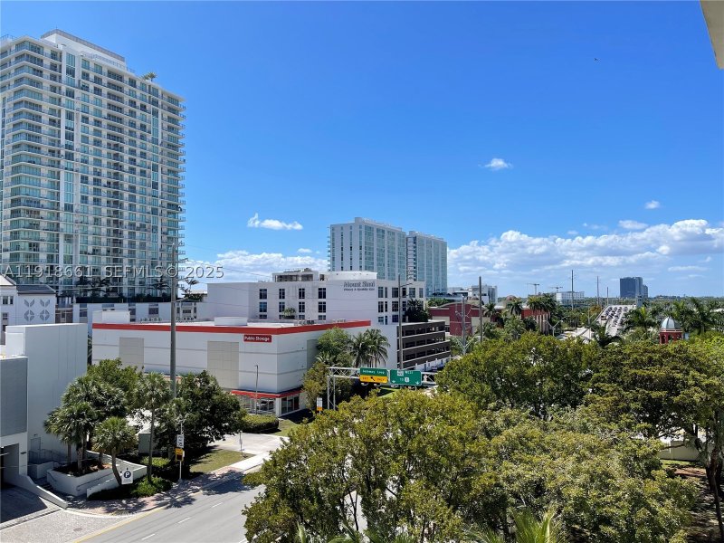 Condo for sale at Plaza of the Americas 716