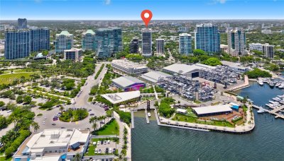 Comprar apartamento en MR. C Residences 405