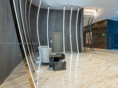 Comprar apartamento en Brickell Flatiron 3207