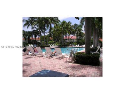 Aluguel de apartamento no Harbor Tower at Waterways 1204