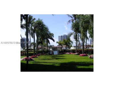 Aluguel de apartamento no Harbor Tower at Waterways 1204