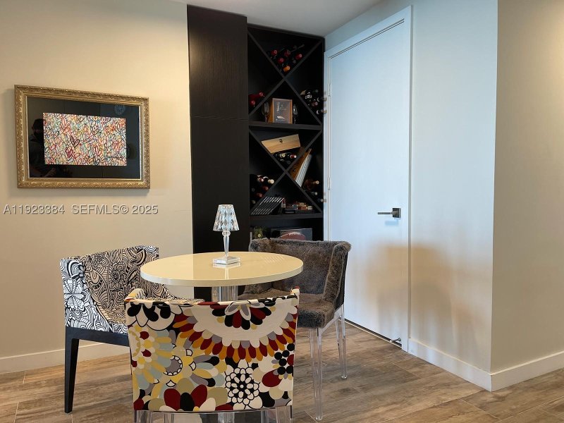 Condo for sale at Paraiso Bay Miami 3005