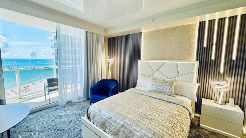 Condo for sale at Trump International Sonesta Beach Resort 1110