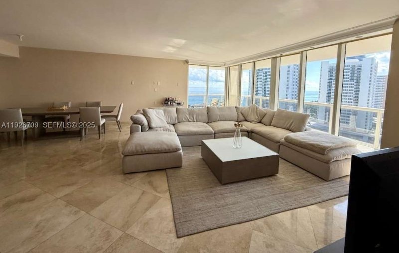 Apartment for rent at Beach Club One 1405