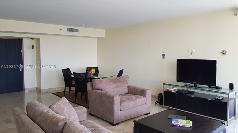 Apartment for rent at Beach Club One 1405