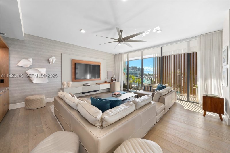 Comprar apartamento en The Fairchild Coconut Grove 403