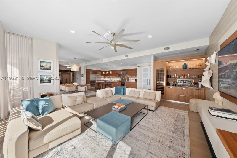 Comprar apartamento en The Fairchild Coconut Grove 403