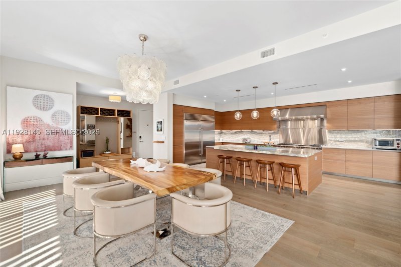 Comprar apartamento en The Fairchild Coconut Grove 403